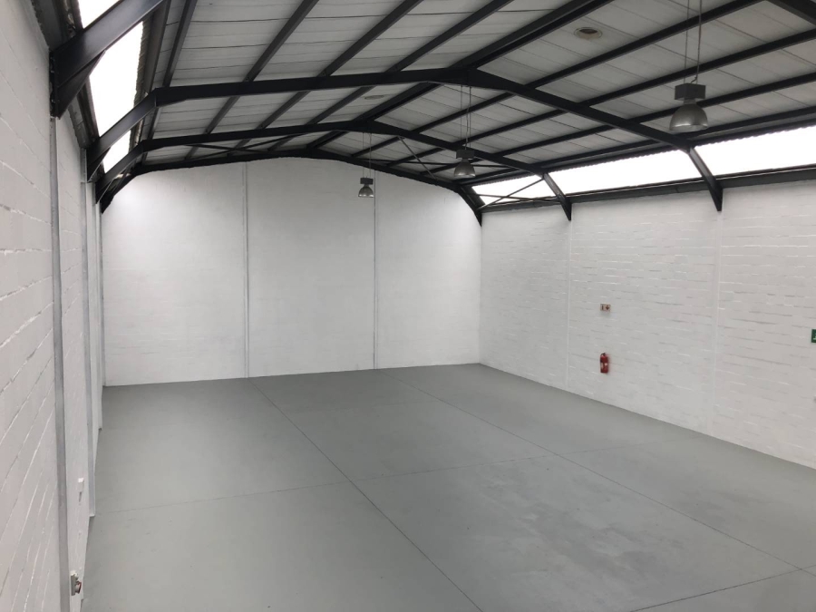 To Let Commercial Property for Rent in Montague Gardens Western Cape